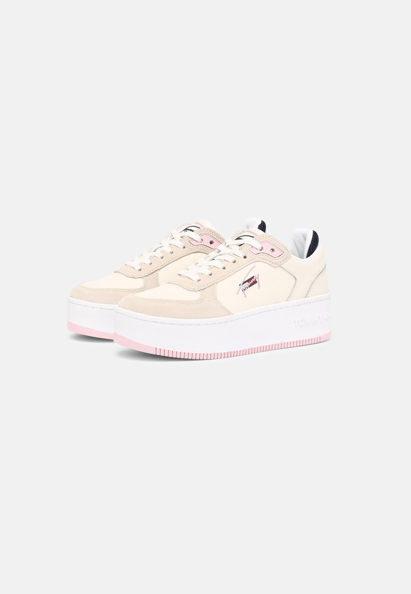 tommy iconic flatform