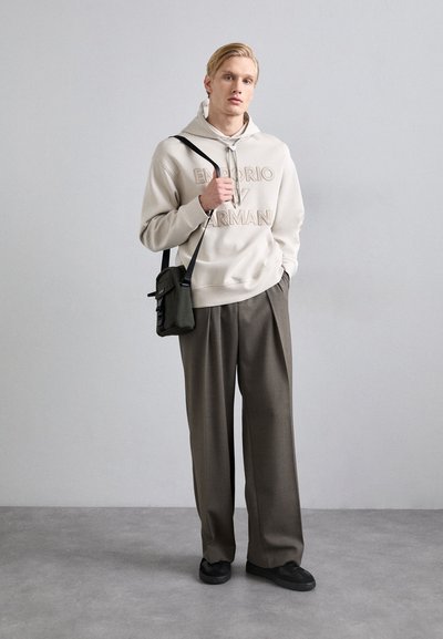 Emporio Armani Camisola - silver lining