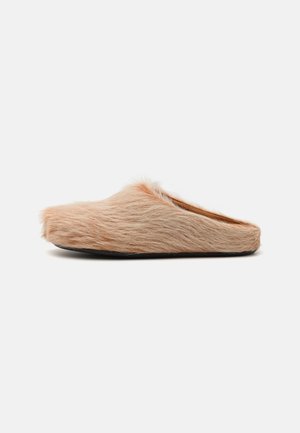 Marni FUSSBETT SABOT - Tofflor & inneskor - winter wheat