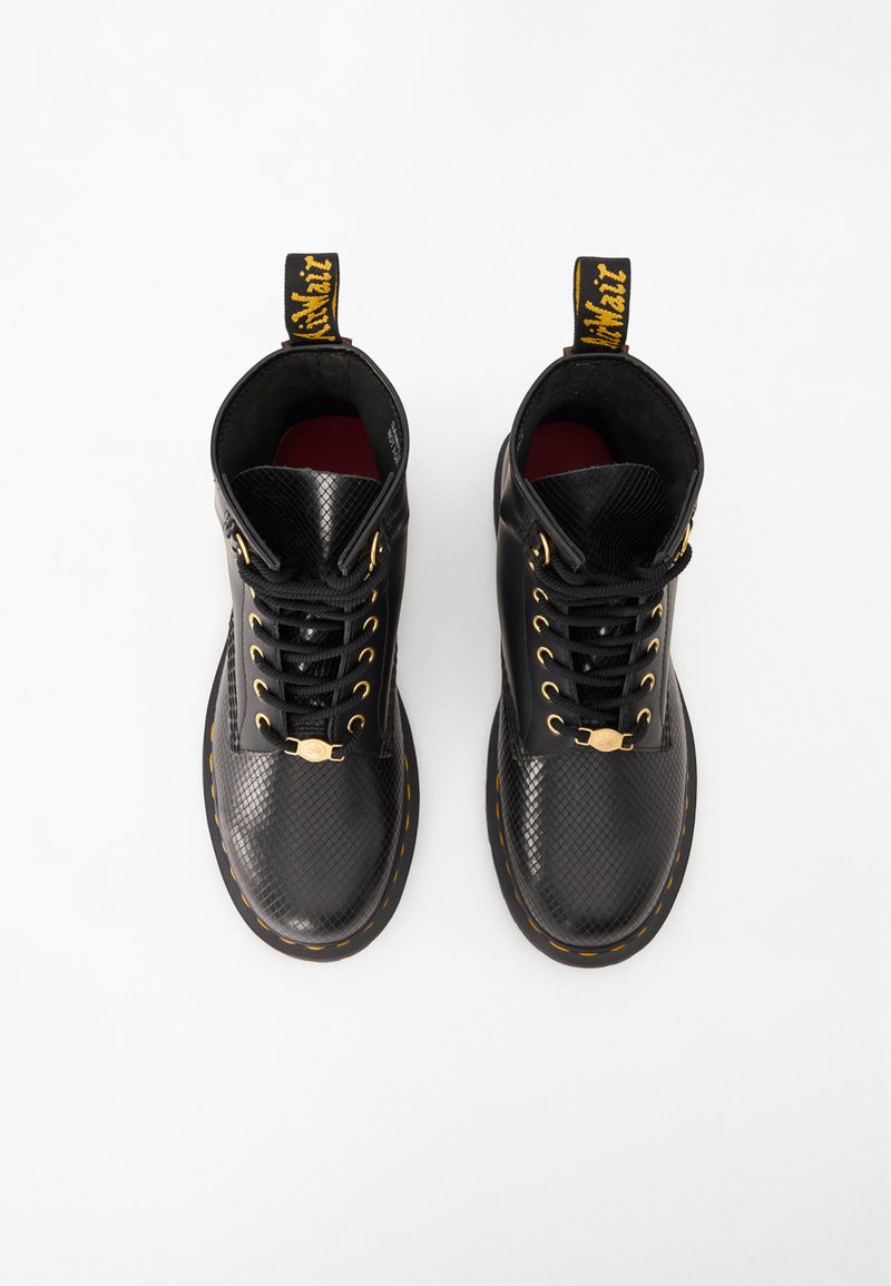 Dr. Martens Black Ankle Boots with Yellow Accents Dr. Martens Platform ankle boots - black - (Pre-owned) - Zalando main image 3