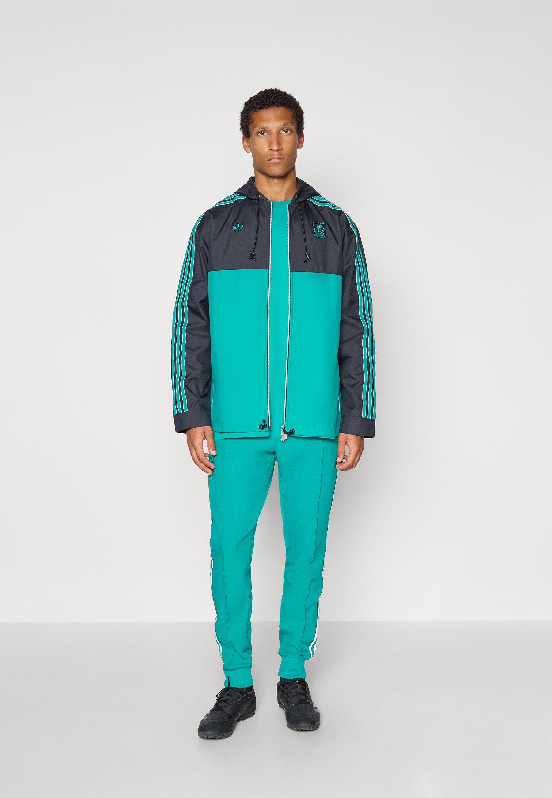adidas Originals LIVERPOOL FC ICON PARKA - Club wear - black/sea