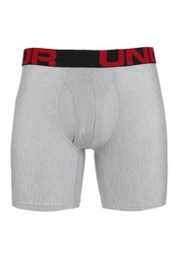 Boxer-briefs grises pour hommes avec une taille noire arborant le texte rouge "UNDER". Fabriqués en tissu doux, offrant un ajustement serré et une poche avant confort.