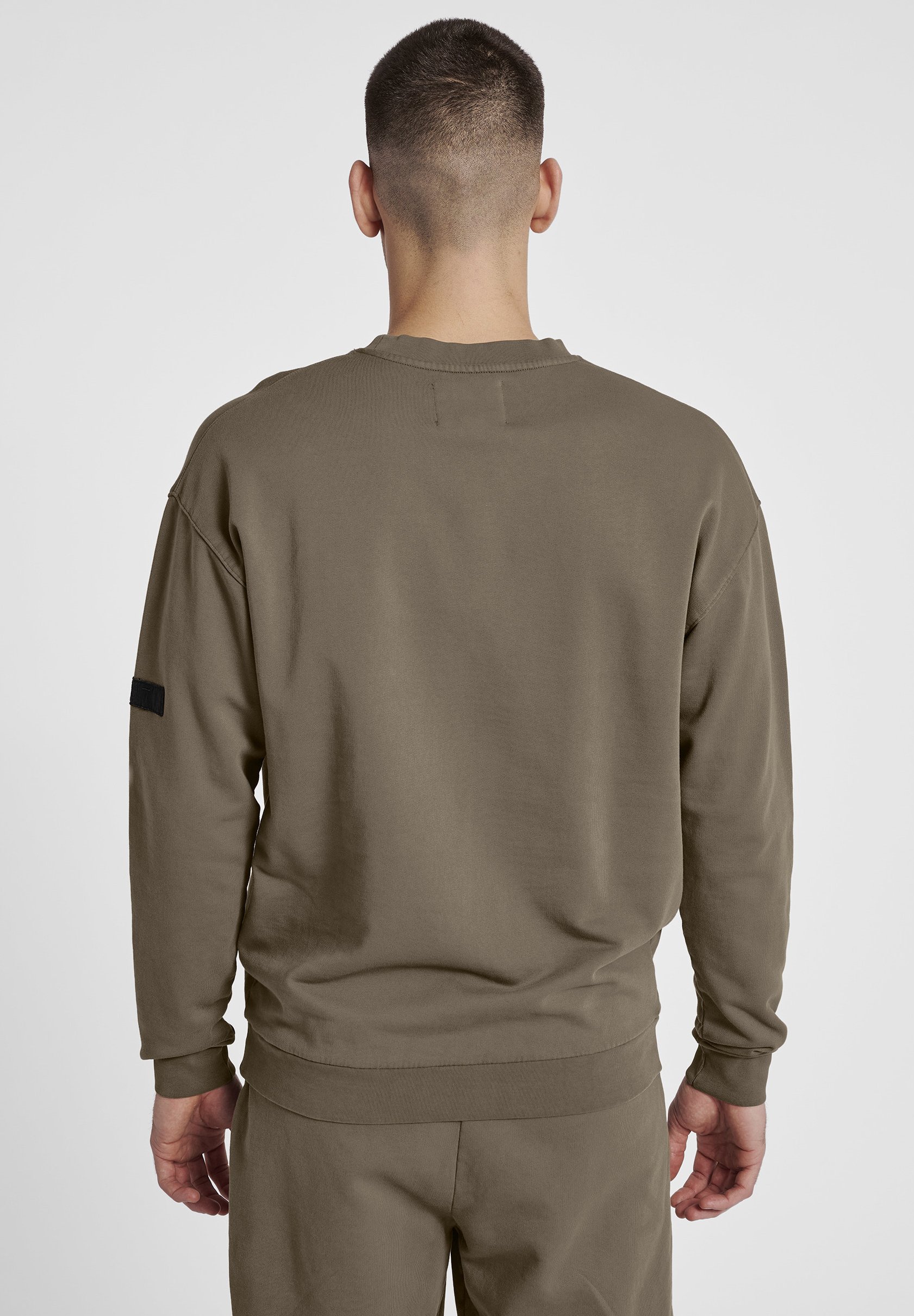 halo sweatshirt
