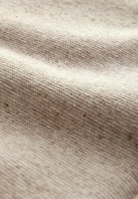 Thumbnail Image 11