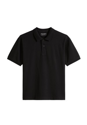 Zwart poloshirt met korte mouwen, geribbelde kraag en mouwranden, twee knopen in de halslijn en merklabel aan de binnenkant van de nek.