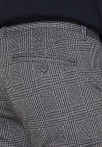 Only & Sons ONSMARK TAP PANT CHECK - Calças - black