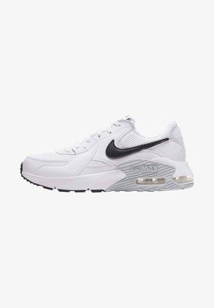 Nike Air Max Sneakers aus weißem Mesh und synthetischem Material, mit einem schwarzen Swoosh, sichtbarer Luftpolsterung und einer strukturierten Gummi-Außensohle.