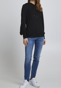 b.young Luvtröja - black denim