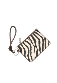 Kopertówka w paski zebry wykonana z teksturowanej skóry. Wyposażona w brązowy pleciony pasek na nadgarstek oraz srebrny zamek błyskawiczny z okrągłym kółkiem na klucze.