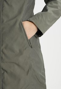 United Colors of Benetton Parkas - olive