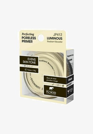 Läpinäkyvä purkki kultaisella kannella, joka sisältää primerin. Etiketit ilmoittavat "Täydellinen Poreless Primer" ja "Säteilevä Radiant Booster." Vegaani.