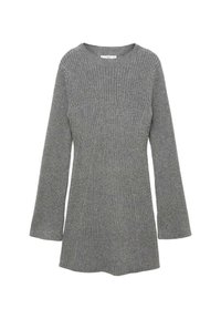 Pull gris côtelé à manches longues, col rond et ourlet légèrement évasé. Le tissu texturé ajoute de la profondeur à l'ensemble du design.