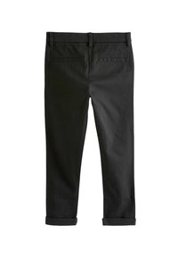 Pantalon noir ajusté avec passants de ceinture, deux poches passepoilées à l'arrière et ourlets retournés, vu de dos sur fond blanc.