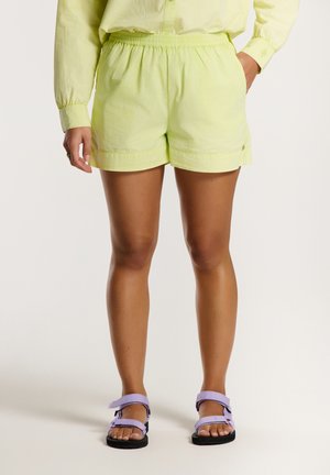 Shorts - green light lime