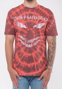 Paradiso Clothing DISTURBED SCARY FACE DIP DYE - Print T-shirt - red