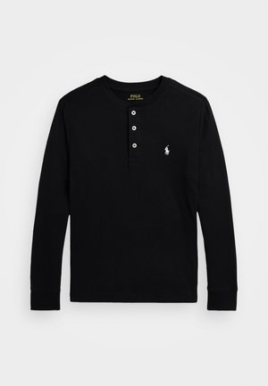 Czarna, długorękawowa koszulka henley z trzema guzikami i małym białym logo Polo Ralph Lauren na lewej piersi.