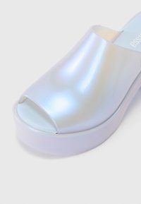 Melissa HYPE - Muiltjes met hak - pearly blue