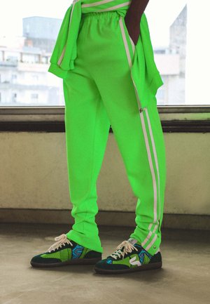 Panafrica, SAHARA - Sneakers - pine green