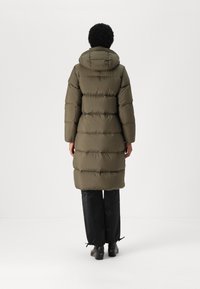 Tommy Hilfiger CASUAL MAXI - Down coat - army green