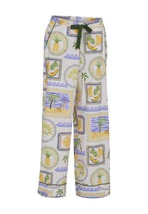 Białe spodnie o szerokich nogawkach z zielonym sznurkiem, z tropikalnymi nadrukami ananasów, bananów, kiwi, palm i plażowych scen.