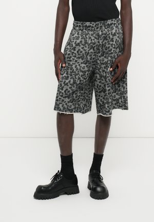 LEOPARD MONSTER  - Shorts - multi coloured