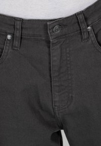 Unselected,  vulcan grey