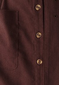 Neizbrano, chocolate