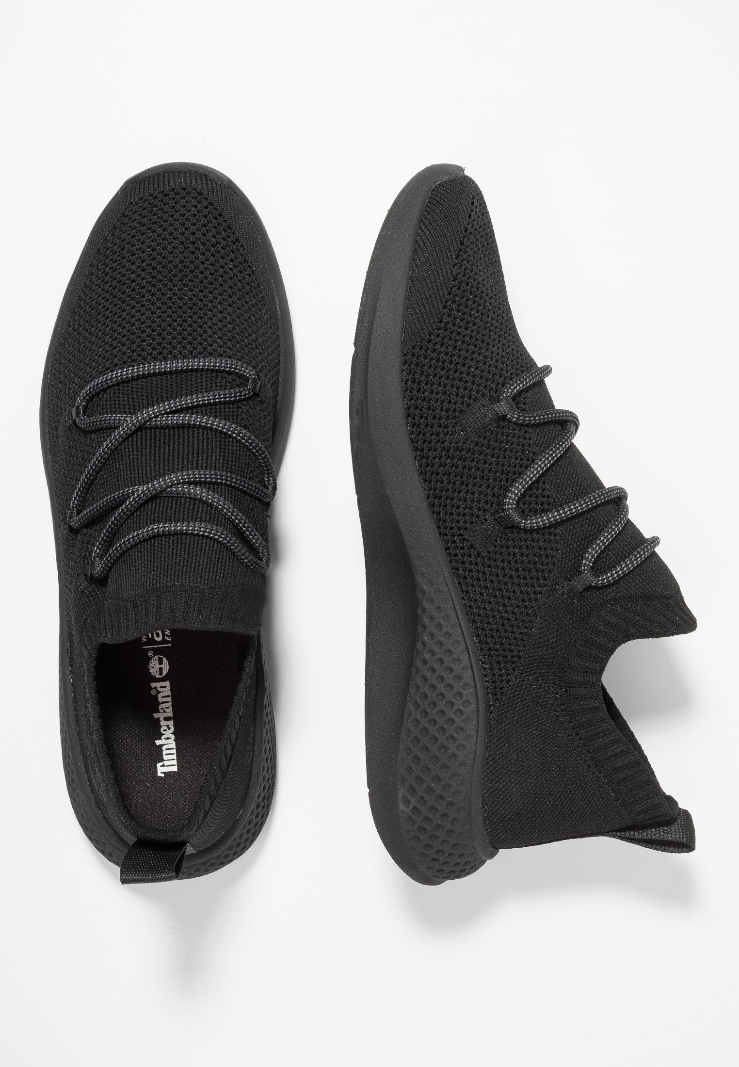 timberland flyroam black