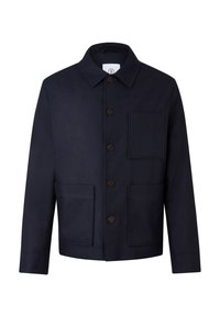 Granatowa kurtka zapinana na guziki z kołnierzem, długimi rękawami i trzema przednimi naszywanymi kieszeniami, prezentowana na białym tle.