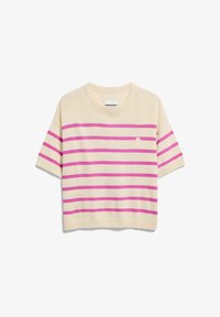 Unselected, undyed-washed berry