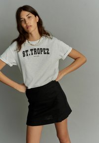 Next REGULAR FIT - Minijupe - black