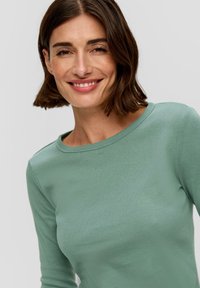 s.Oliver Longsleeve - helles petrol