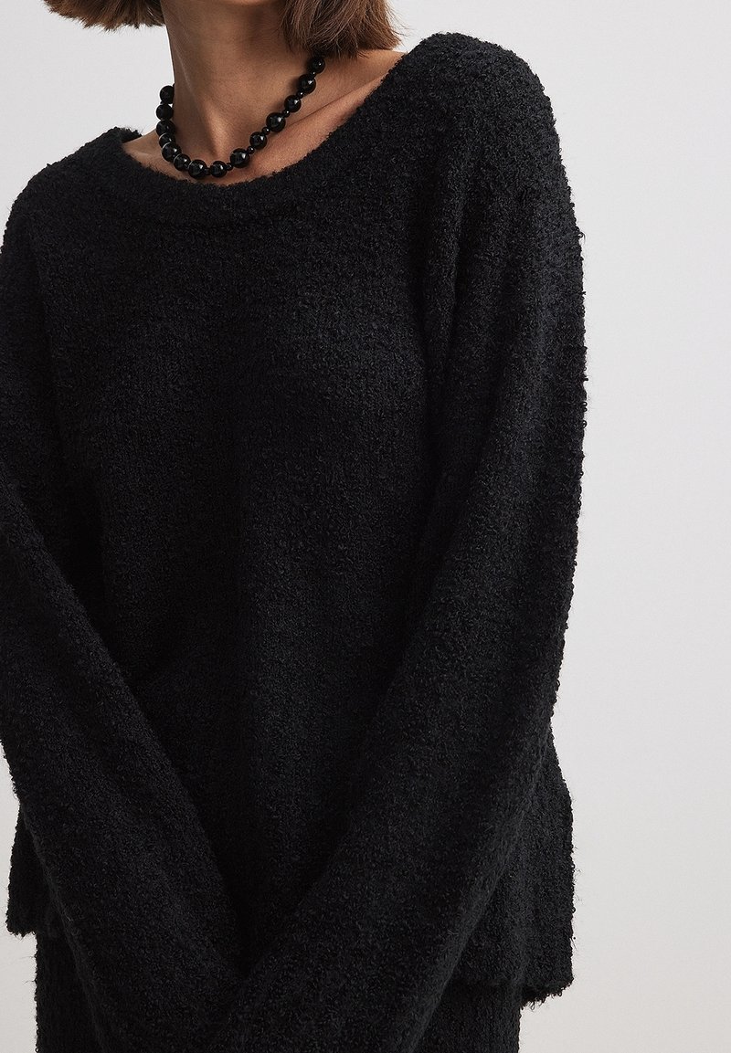 NA-KD Neule - black