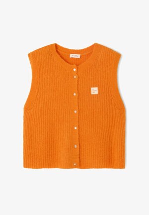 Oranssi hihaton neuletakki, joka on valmistettu teksturoidusta neulekankaasta. Tässä neuletakissa on pyöreä kaula-aukko, edessä nappikiinnitys ja sivussa ommeltu merkki.