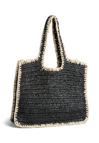 Sac cabas tissé noir avec bordure et poignées beiges, forme rectangulaire, large ouverture et matériau texturé semblable à de la paille.