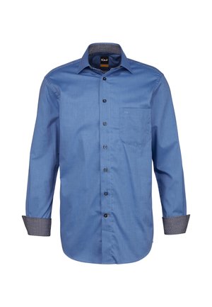Blaues Hemd mit Knopfleiste aus glattem Stoff; verfügt über eine einzelne Brusttasche und gemusterte Manschetten mit kontrastierenden Texturen.