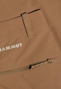 Mammut HIKING V - Friluftsshorts - claystone