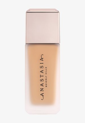 Anastasia Beverly Hills IMPECCABLE BLURRING SECOND SKIN MATTE FOUNDATION - Foundation - shade 15 - 4w