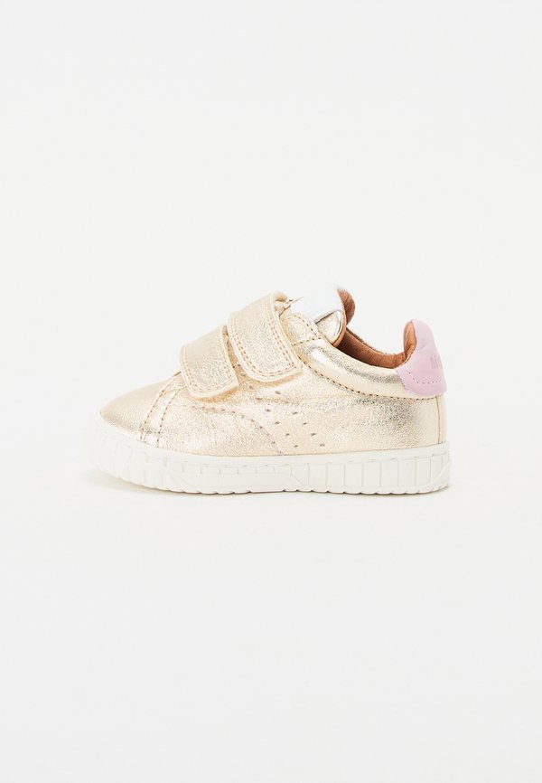 JULIAN UNISEX - First shoes - champagne
