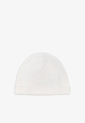 Cappello beanie in tessuto bianco morbido con bordo piegato e logo ricamato discreto al centro davanti.