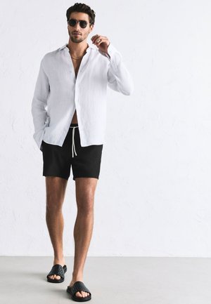 Next, REGULAR FIT - CORE ESSENTIAL MOTION-FLEX 5 INCH 2 PACK - Shorts da mare - blue black