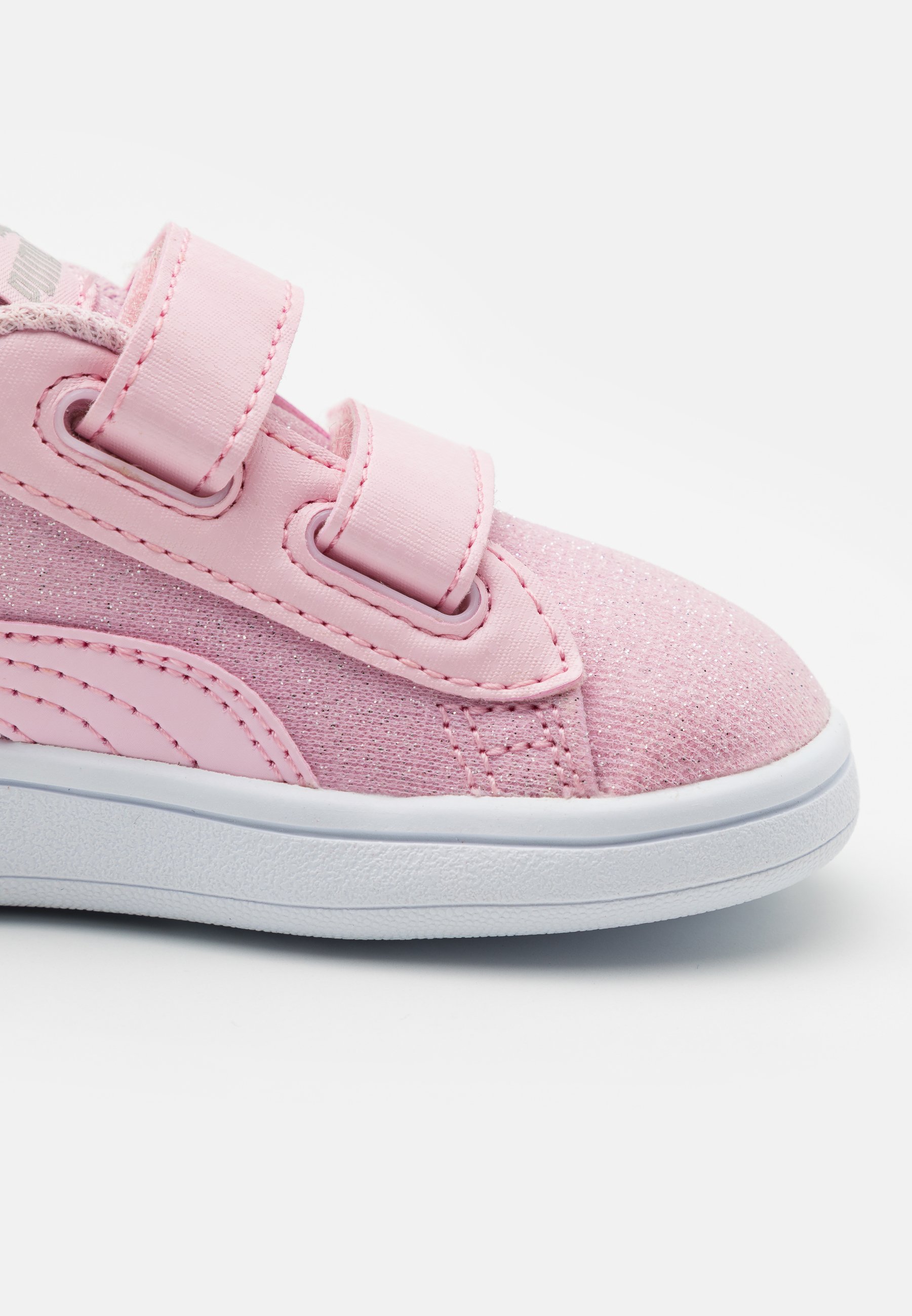 Deportivo para niña con velcro modelo PUMA SMASH