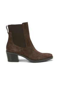 Botte de cheville en suede marron avec des panneaux latéraux élastiques, bout pointu et petit talon en bloc. Comprend une languette pour un enfilage facile.