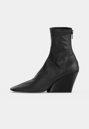 Proenza Schouler, SLANT STRETCH BOOTS - High Heel Stiefelette - black