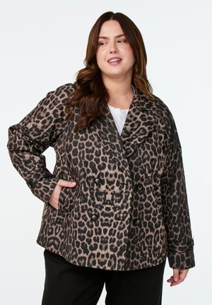 Džínová bunda s leopardím potiskem, s dvojitým zapínáním, vyrobená z hladkého materiálu, s černými knoflíky, širokými klopami a dvěma předními kapsami, s límcem.