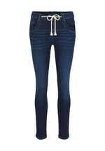 Cool Tapered Leg Jeans In Rinse Brushed Soft Denim