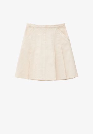 Cremefarbener A-Linien-Rock mit vorderen Falten, Seitentaschen und Gürtelschlaufen, dargestellt auf weißem Hintergrund.