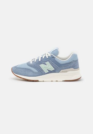 Baskets basses - grey