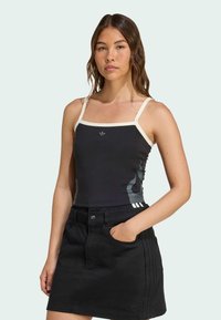 adidas Originals - FLAMES - Top - black   off white Thumbnail Image 1