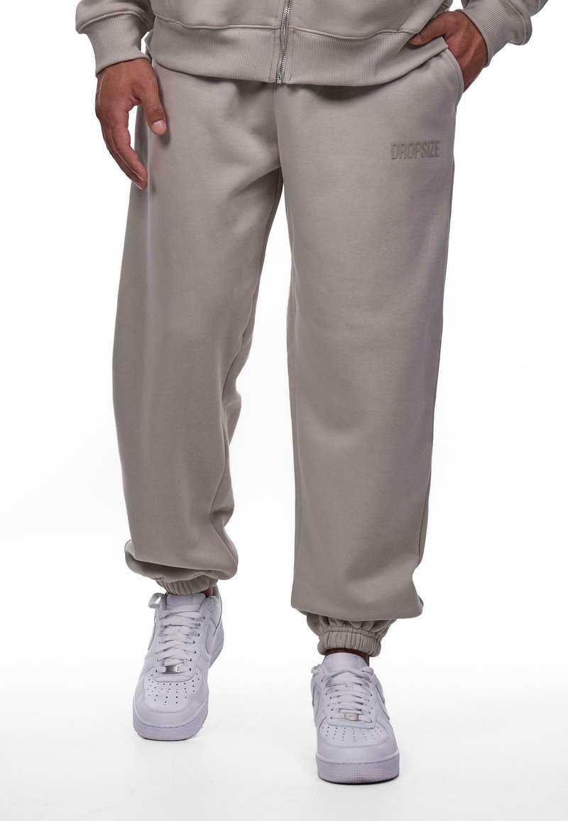 Dropsize LOOSE FIT  - Pantalones deportivos - pumice stone